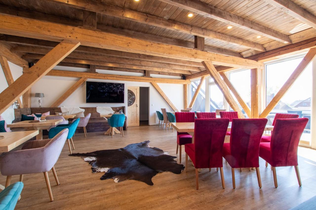 Gaestehaus Djuren Roggenstede ภายนอก รูปภาพ