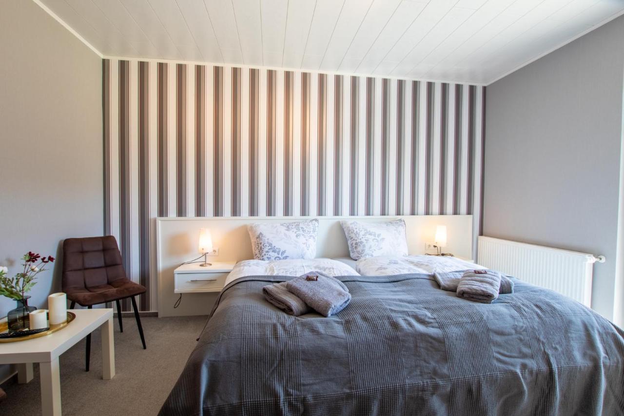 Gaestehaus Djuren Roggenstede ภายนอก รูปภาพ